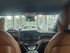 -泰州之星奔驰4S店(海陵店)