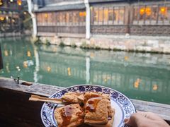 -茅老太臭豆腐