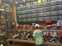 -车之谷·汽车文化主题餐厅(汽开店)