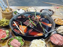 -正南齊北重庆老火锅(光华村直营店)