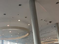 -成都中升之星奔驰4S店