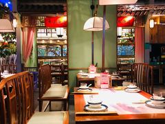 大堂-松沪名灶·豆浆鱼头·新上海菜(飞航吾悦广场店)