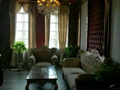 -半岛公馆(淞兴西路店)