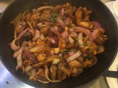 招牌胡须佬鸡煲-胡须佬鸡煲四季火锅店(石厦西村直营店)