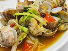 -覃记海鲜美食餐厅