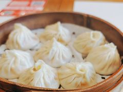 -馋三尺蟹粉小笼(人民广场店)