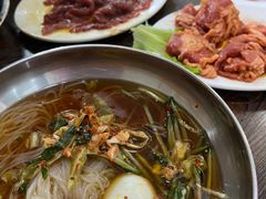 -韩风烤牛肉冷面店