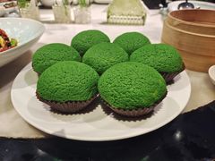 -龙凤荟·传统粤菜点心(新天地店)