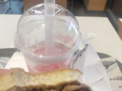 -麦当劳(世界城广场店)