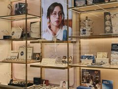 -世纪大明眼镜·林德伯格·蔡司官方授权店(武昌旗舰店)
