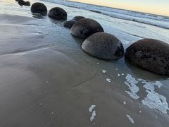 -摩拉基大圆石