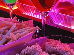 -vimi便利店酒吧
