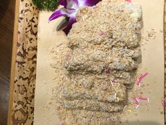 -黄泥岗·地道湖北菜(奥特莱斯店)