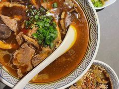 招牌大片牛肉粉-粉吖吖·邵阳米粉(体育西路店)