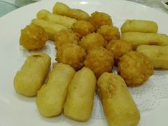 -泓历皇朝酒店(东亭店)
