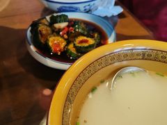-富正毅三下锅·湘西韵味(天门山索道店)