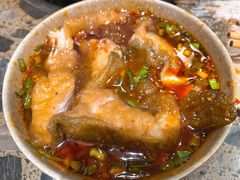 -肖肖酸萝卜鱼火锅(总店)