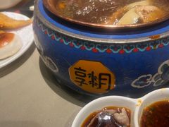 -享月汤皇·海鲜小火锅·聚会(曲江创意谷店)