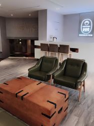 -海豚湾高端月子会所(黄浦店)