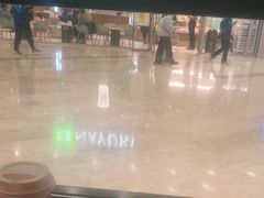 -星巴克臻选(呼和浩特维多利摩尔城店)