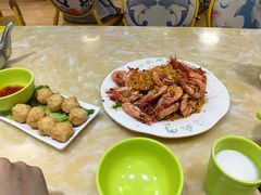 -小海豚•老字号海鲜餐厅(天涯店)