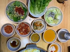 -喜来稀肉(北外滩白玉兰广场店)