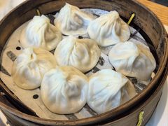 -馋三尺蟹粉小笼(人民广场店)