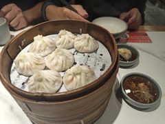 -馋三尺蟹粉小笼(人民广场店)