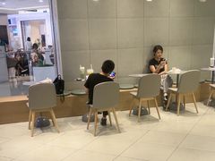 -奈雪的茶(亨特国际广场店)