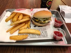 -FATBURGER 特富客汉堡(外交公寓店)