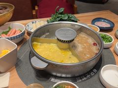 -巴奴毛肚火锅(龙湖锦艺城店)