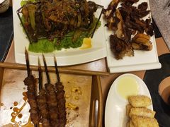 -蒙古人烤羊大师·绿野餐厅(工农大路店)