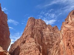 -天山神秘大峡谷