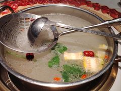 -牛人日志·鲜牛肉骨汤火锅(万科里瑧店)