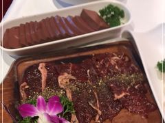 -热火朝天鲜切牛肉火锅(南强街巷店)
