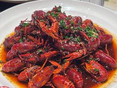 -肥肥虾庄·金牌油焖大虾(杨园滨江时代walk店)