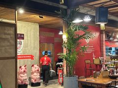 -Naughty Nuri’s Phuket