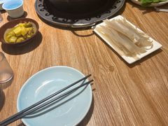 -茸梅路右拐龙虾-农家菜(松江店)