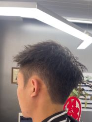 -D.G造型·烫发染发接发