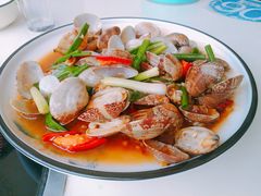 -鑫悦楼煎蟹·16年海鲜大排档