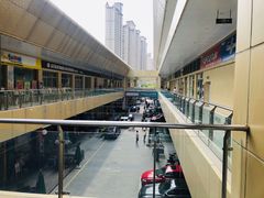 -万宝财富商业广场