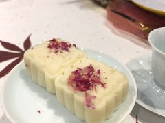 玫瑰山药糕-荷风细雨·中国茶宴(碧云店)