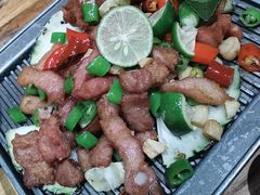 -老滇山寨•云南特色菜•地方菜•民族风情歌舞表演(金碧店)