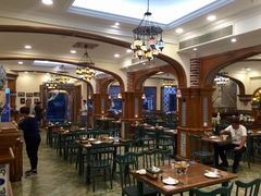 大堂-清真·玛丽亚新疆菜主题餐厅(浙江中路店)