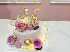 邂逅鲜花双层蛋糕-艾加柒克蛋糕茶歇甜品台(春熙路店)