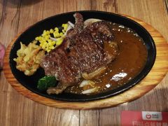 -玛格萝妮(汇智国际商业中心店)