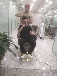 点击看大图 -时尚殿堂hair salon(上地华联店)