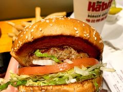 -The Habit Burger Grill 哈比特汉堡(复兴soho店)