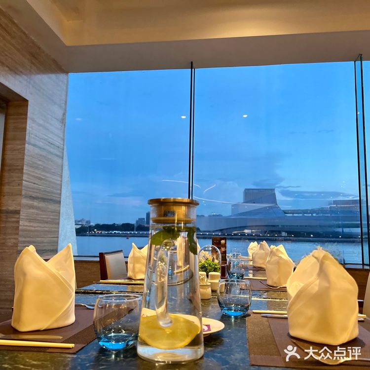 老广情怀🦢白天鹅自助餐