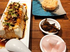 -茶花妹子云南餐厅(传媒大学店)